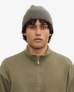 Bonnet en laine mérinos – Olive poussiéreux