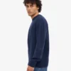 Pull classique en laine mérinos – Bleu marine