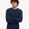 Pull classique en laine mérinos – Bleu marine