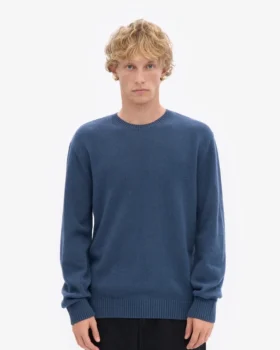 Pull classique en laine mérinos – Bleu pétrole