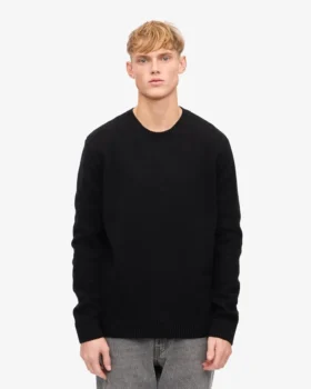 Pull classique en laine mérinos – Noir intense