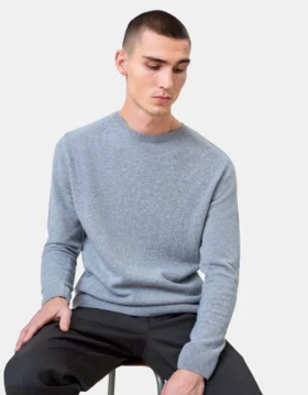 Pull à col rond en laine mérinos légère – Lavande douce