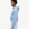Sweat à capuche court zippé en coton bio - Bleu bord de mer