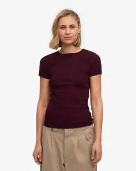 T-shirt en coton bio à côtes – Rouge sang de bœuf